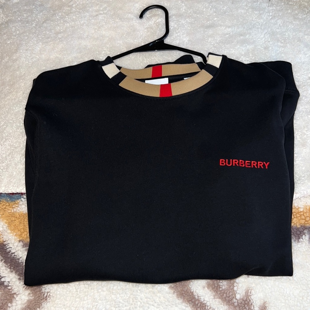 Burberry men’s sweatshirt
